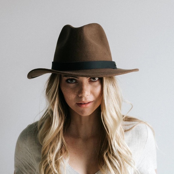 Accessories - NWOT GIGI PIP Leo Floppy Fedora